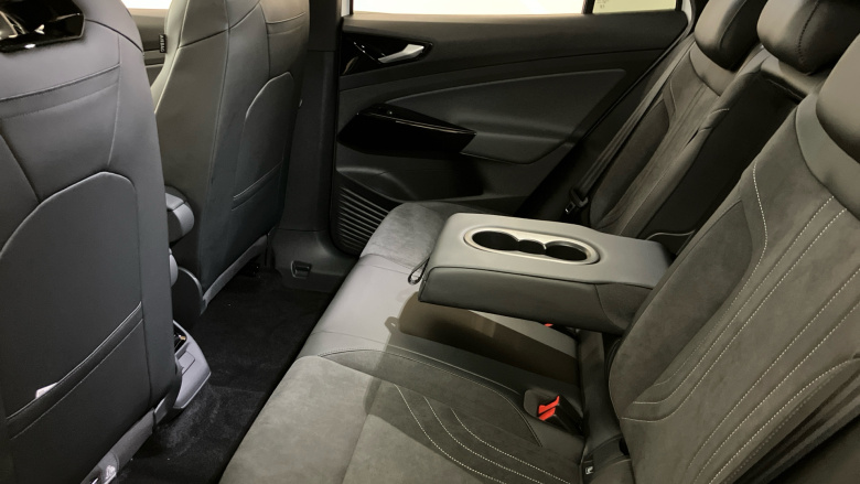 Volkswagen ID.4 210kW Black Edition Pro 77kWh 5dr Auto Electric Estate